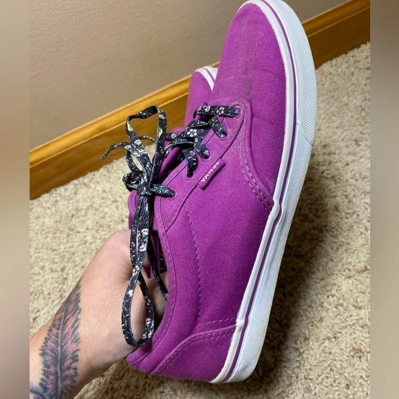 Magenta floral Vans matching laces 7 - Picture 2 of 6